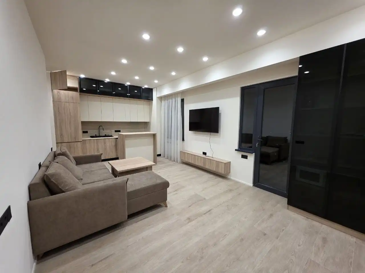 Сдам евро-трёшку от собственника в Центральном районе Уфы - Аренда квартир (Недвижимость) в Уфа