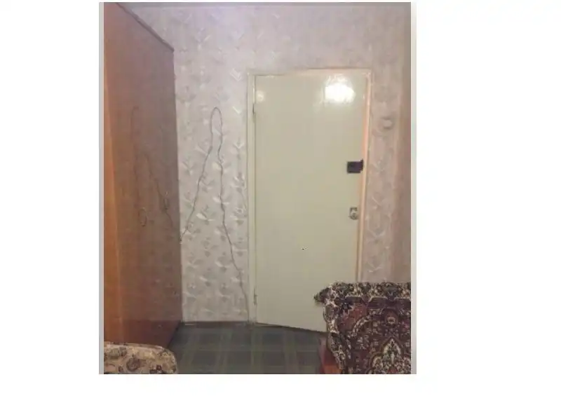 Сдается комната девушке в центре Уфы - Аренда жилья (Недвижимость) в Уфа