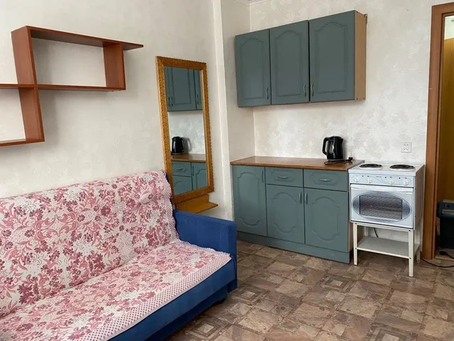 Сдается чистая уютная квартира-студия 17 кв.м на ул. Адмирала Макарова - Недвижимость в Уфа