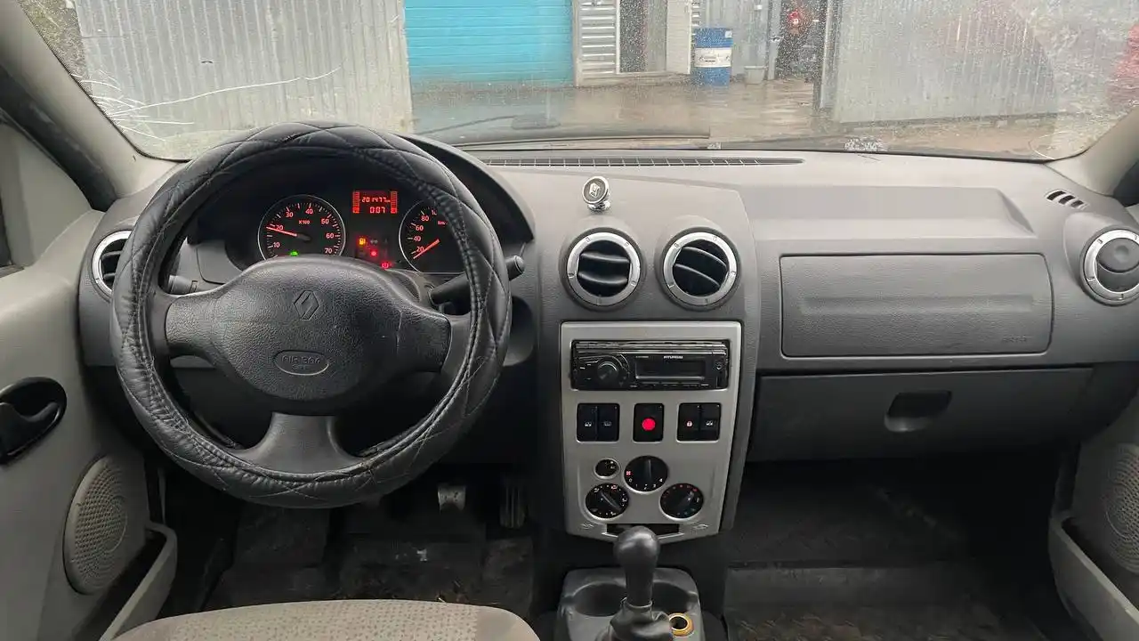 Продажа Renault Logan 2005 года