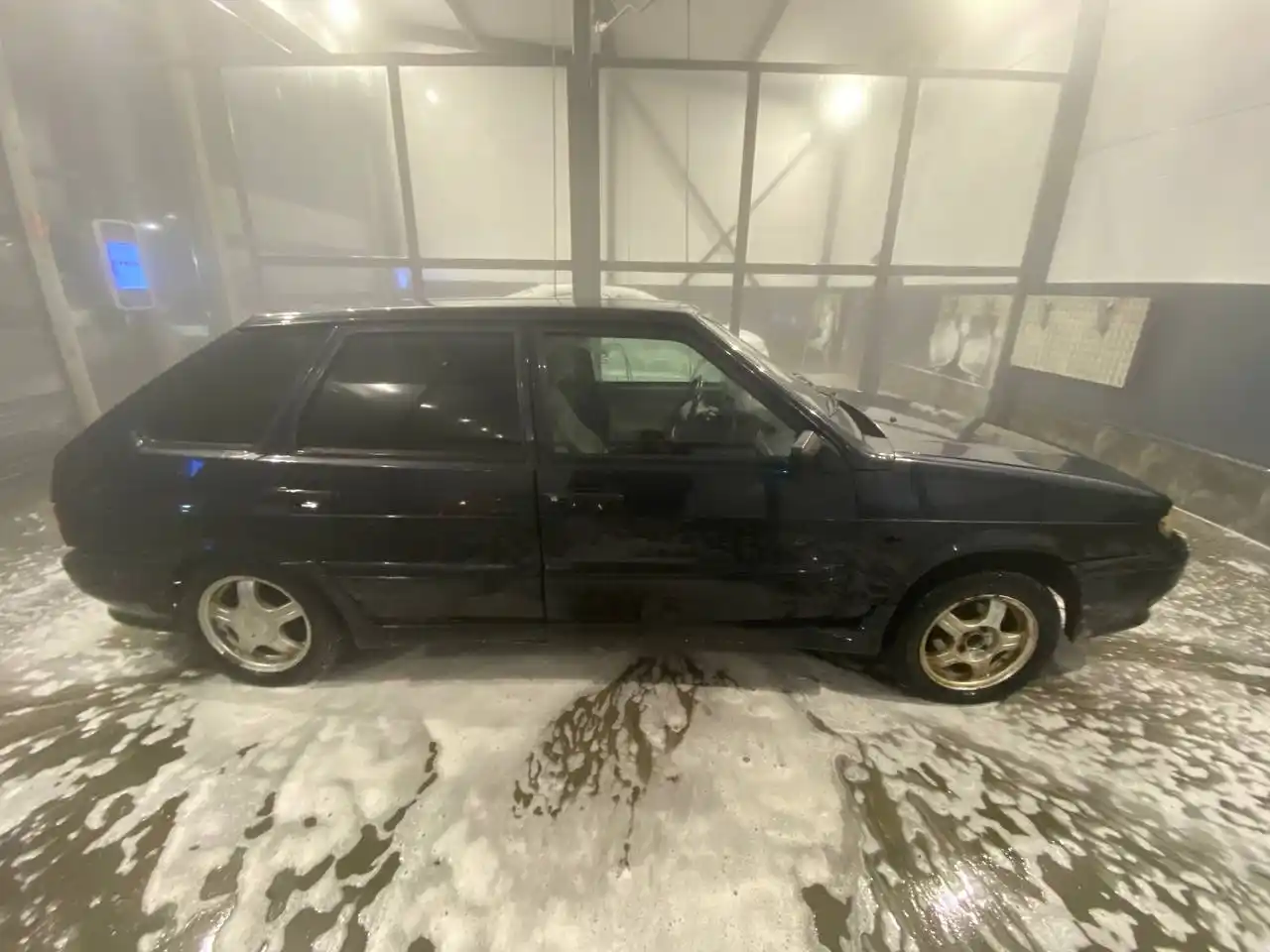 Продажа автомобиля с полной документацией