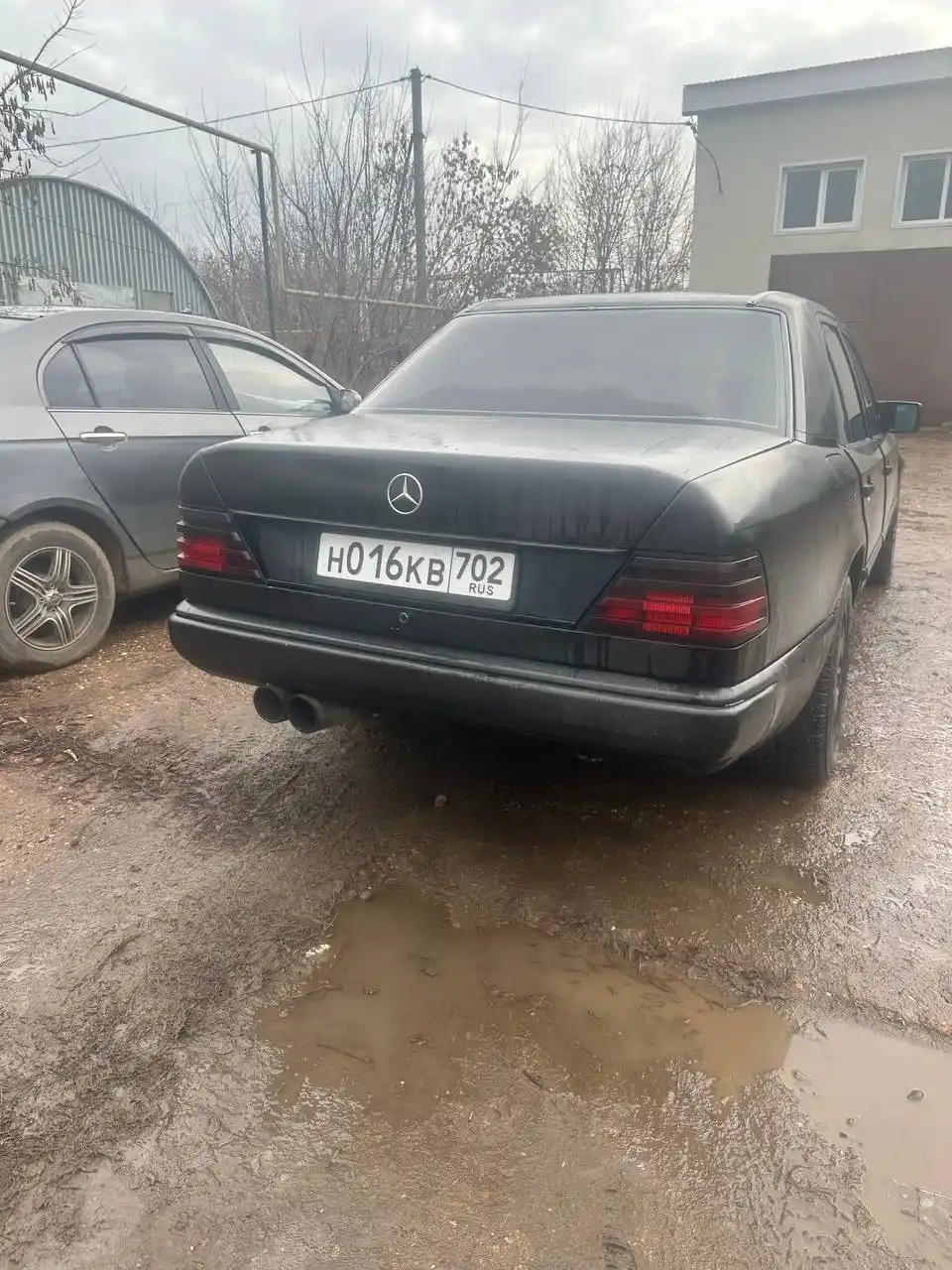 Продам Mercedes W124 E230