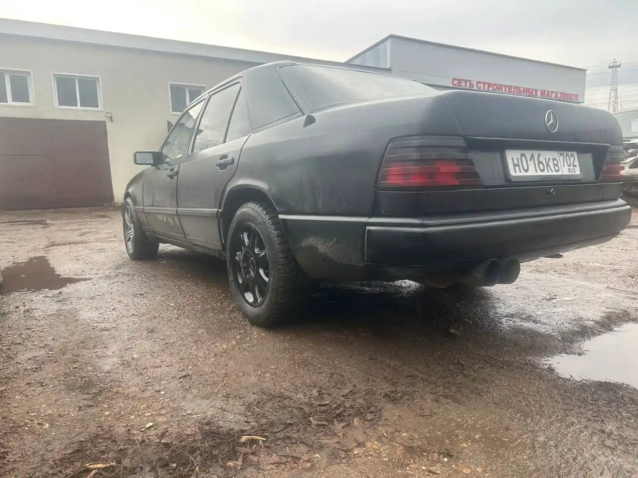Продам Mercedes W124 E230