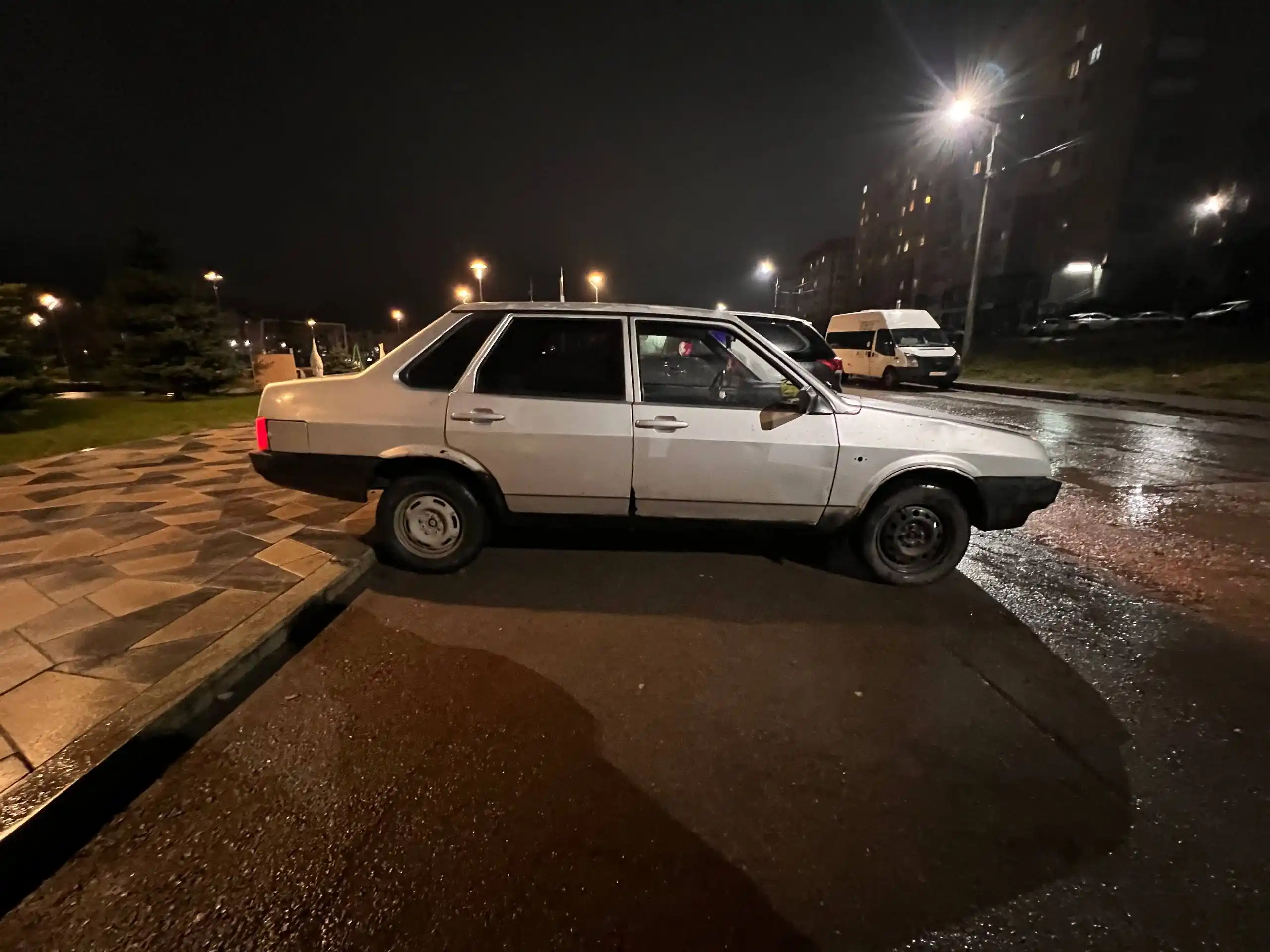 Продажа автомобиля ВАЗ 21099