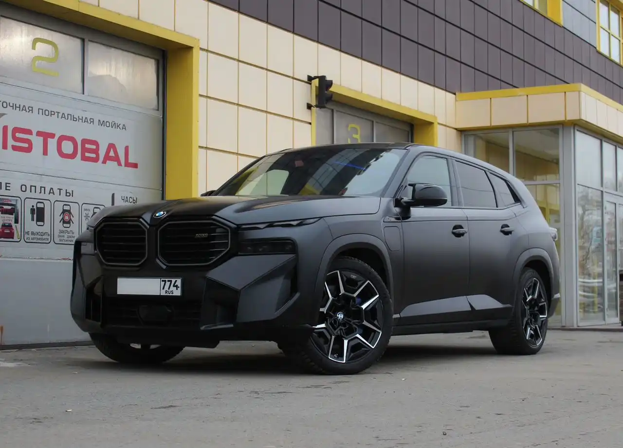 Продажа BMW XM 2023 года