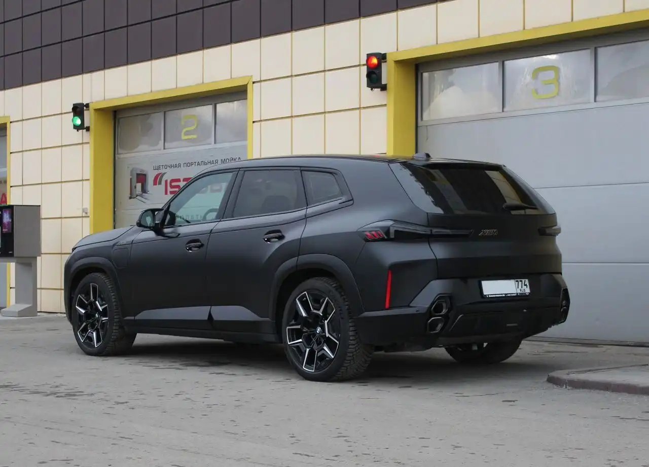 Продажа BMW XM 2023 года