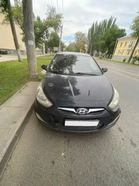 Hyundai Solaris 2011 с проблемами двигателя