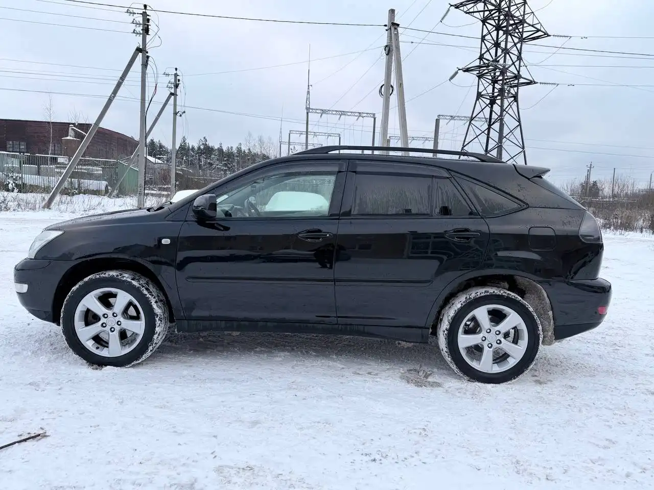 Продажа LEXUS RX 300 2004 года в отличном состоянии