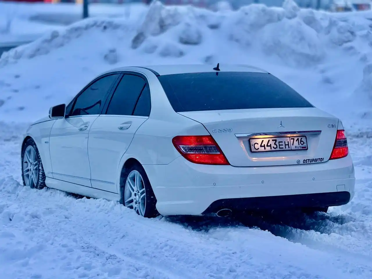 Mercedes-Benz w204 2010 г.в. в отличном состоянии - Легковые автомобили (Авто) в Казань