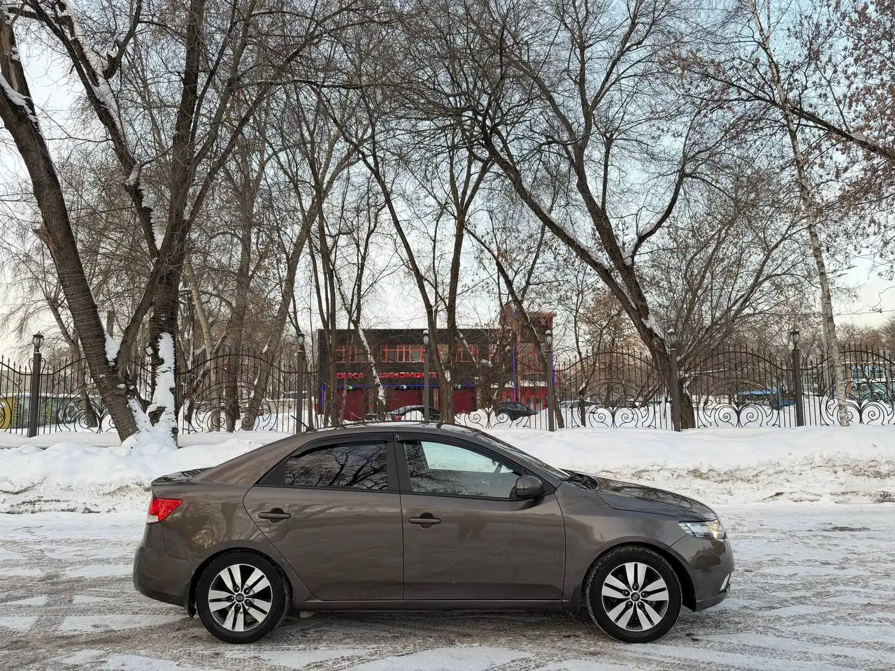 Продажа Kia Cerato 2012 года - Авто в Москва