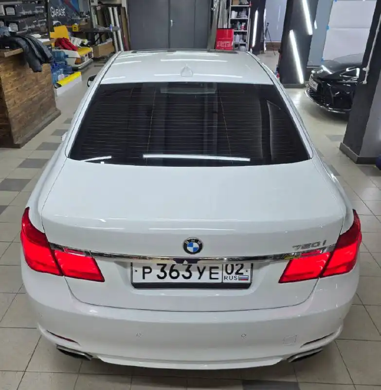 BMW 7 2009 года в идеальном состоянии - Легковые автомобили (Авто) в Неизвестно
