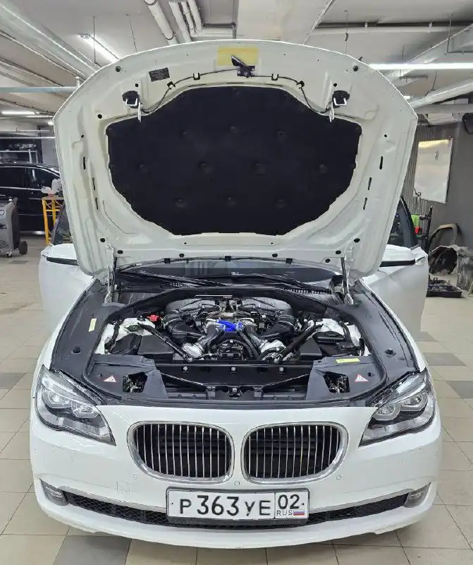 BMW 7 2009 года в идеальном состоянии - Легковые автомобили (Авто) в Неизвестно