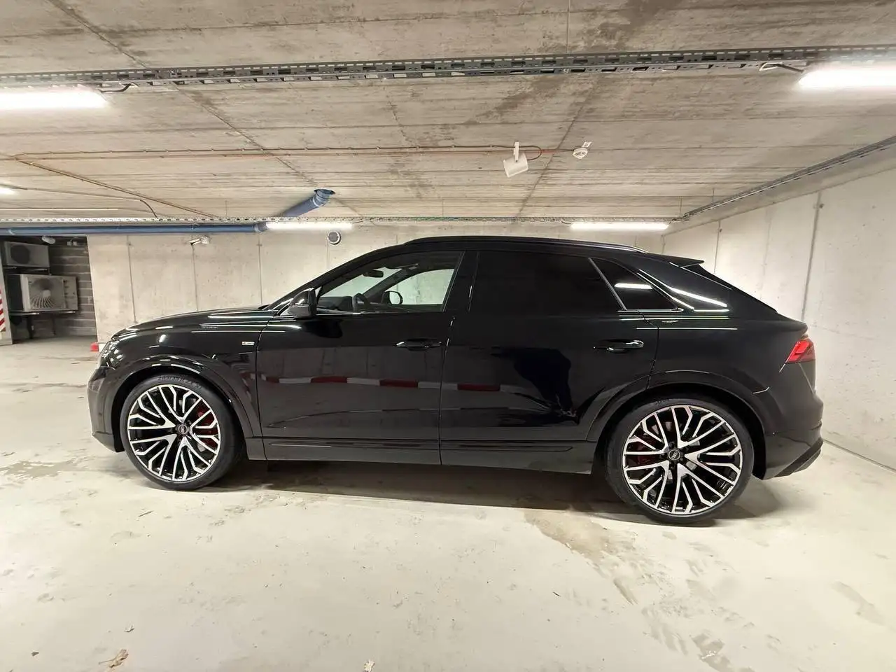 Audi Q8 55 TDI S Line 2025 года - Авто в Краснодар