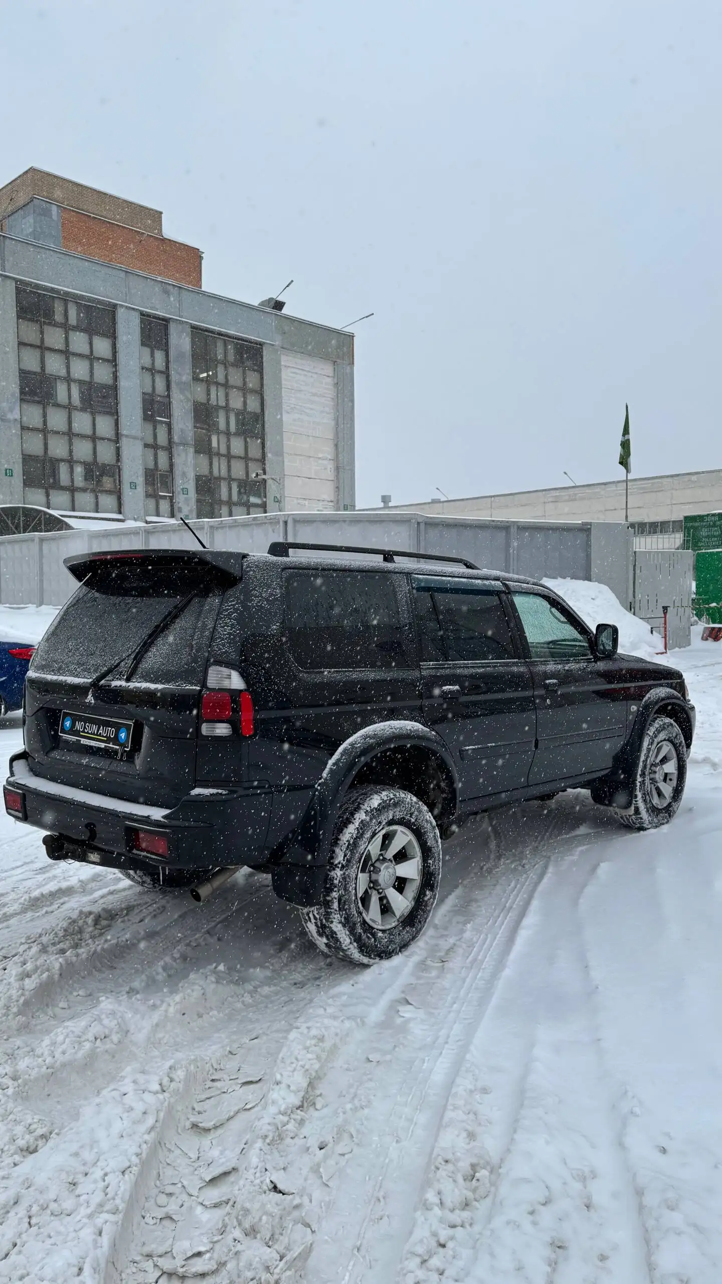 Mitsubishi Pajero Sport 3.0 автомат с идеальной историей - Внедорожники (Авто) в Москва