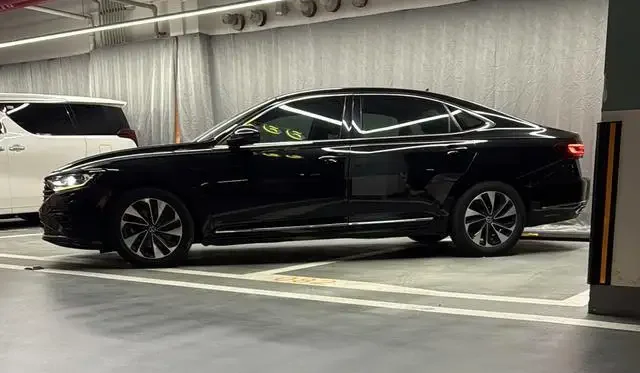 Volkswagen Passat 2022 года в Чебоксарах - Внедорожник в Чебоксары