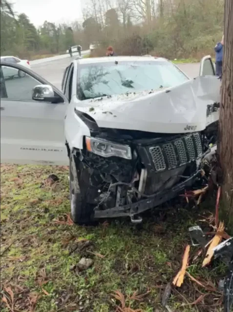 Jeep Grand Cherokee 4 поколение (WK2) 2015 после ДТП - частное объявление в Гагра