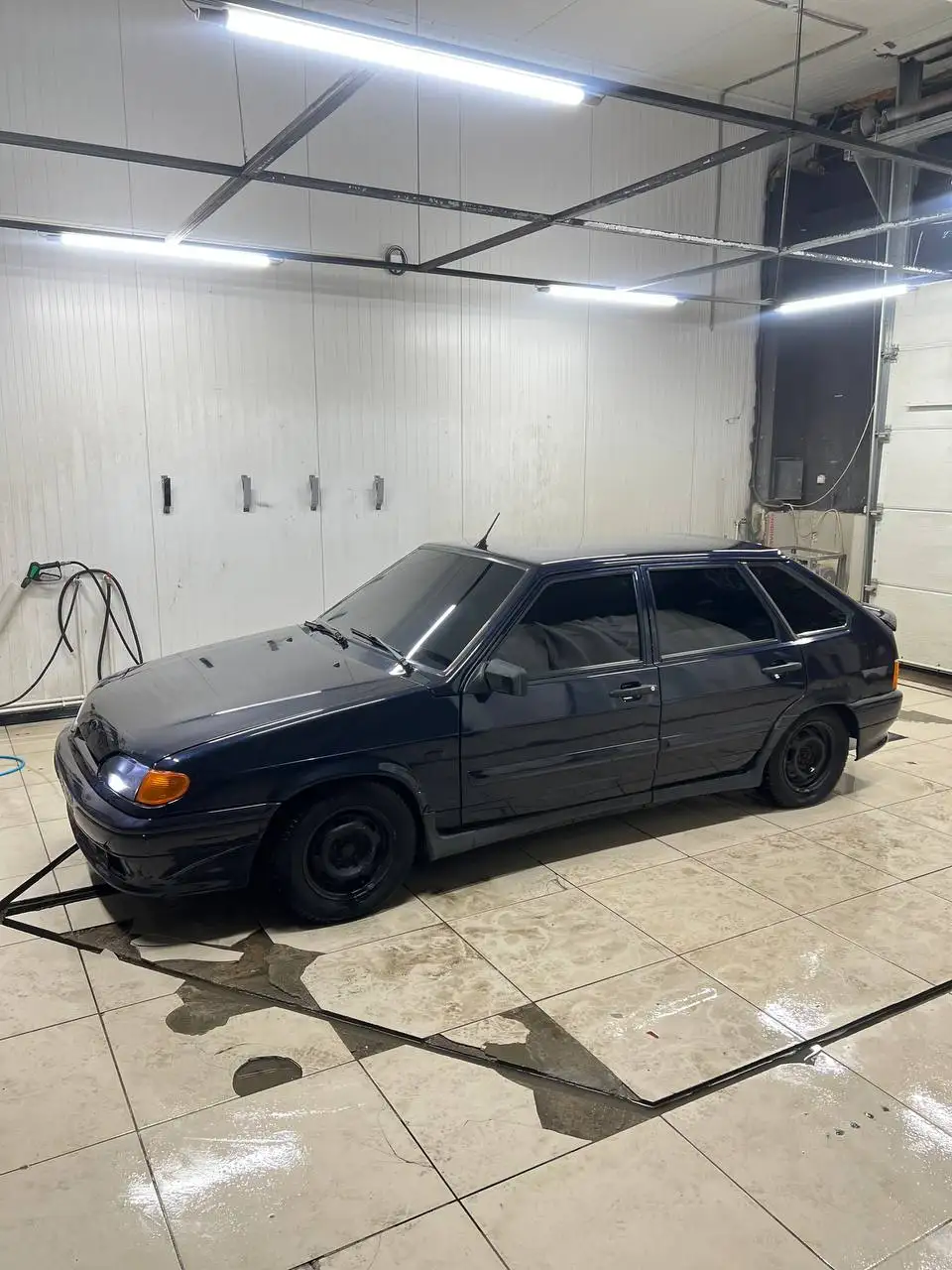 Продается ВАЗ 2114 2013 года с пробегом 170'000 км - Авто в Неизвестно