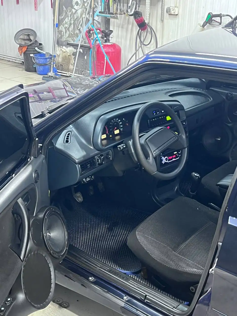 Продается ВАЗ 2114 2013 года с пробегом 170'000 км - Авто в Неизвестно