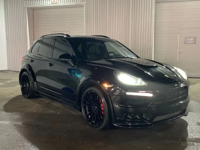 Porsche Cayenne Turbo 2011 - Авто в Нальчик
