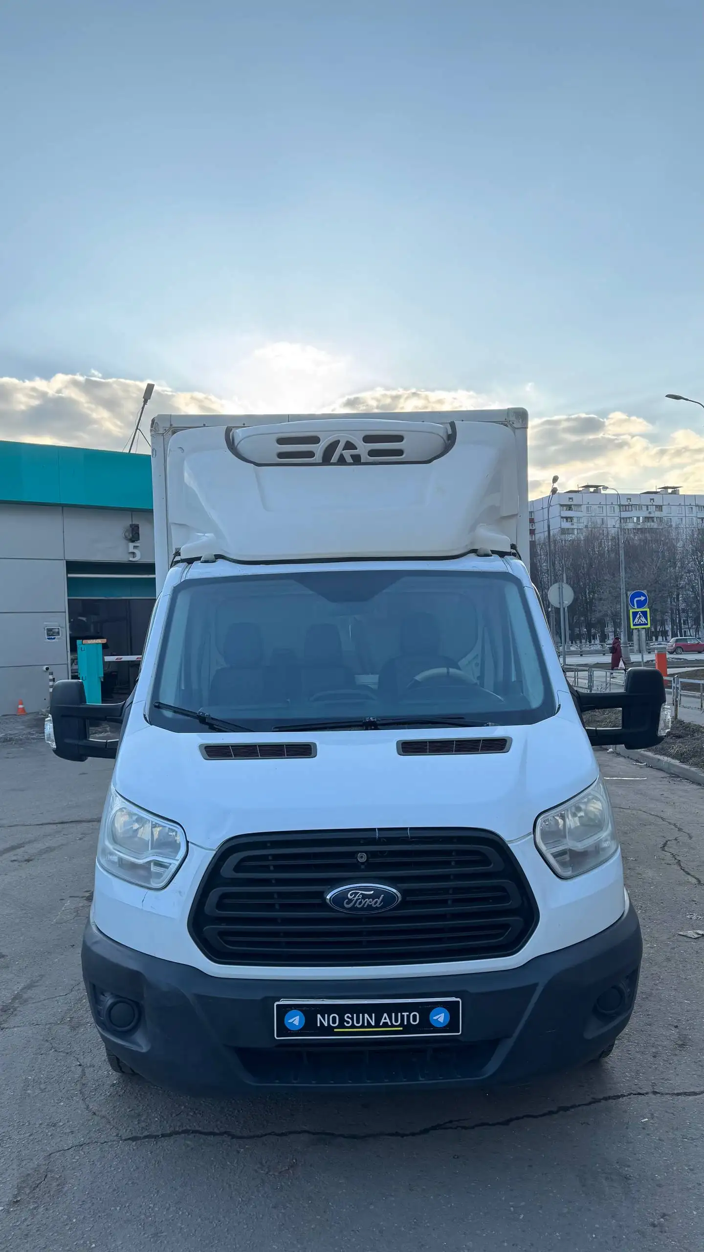 Ford Transit 2016 года с рефрижератором - Грузовики и фургоны (Авто) в Москва