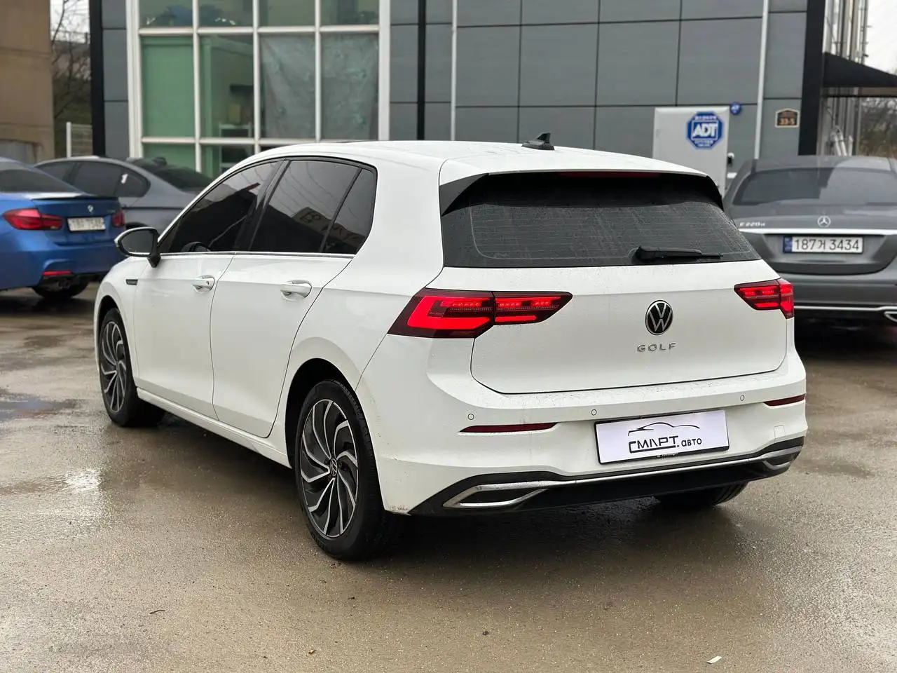 Volkswagen Golf 2022 года из Южной Кореи в Санкт-Петербург - Авто в Санкт-Петербург