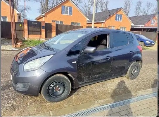 Kia Venga 2012 механика 1.4 MT - Легковые автомобили (Авто) в Краснодар