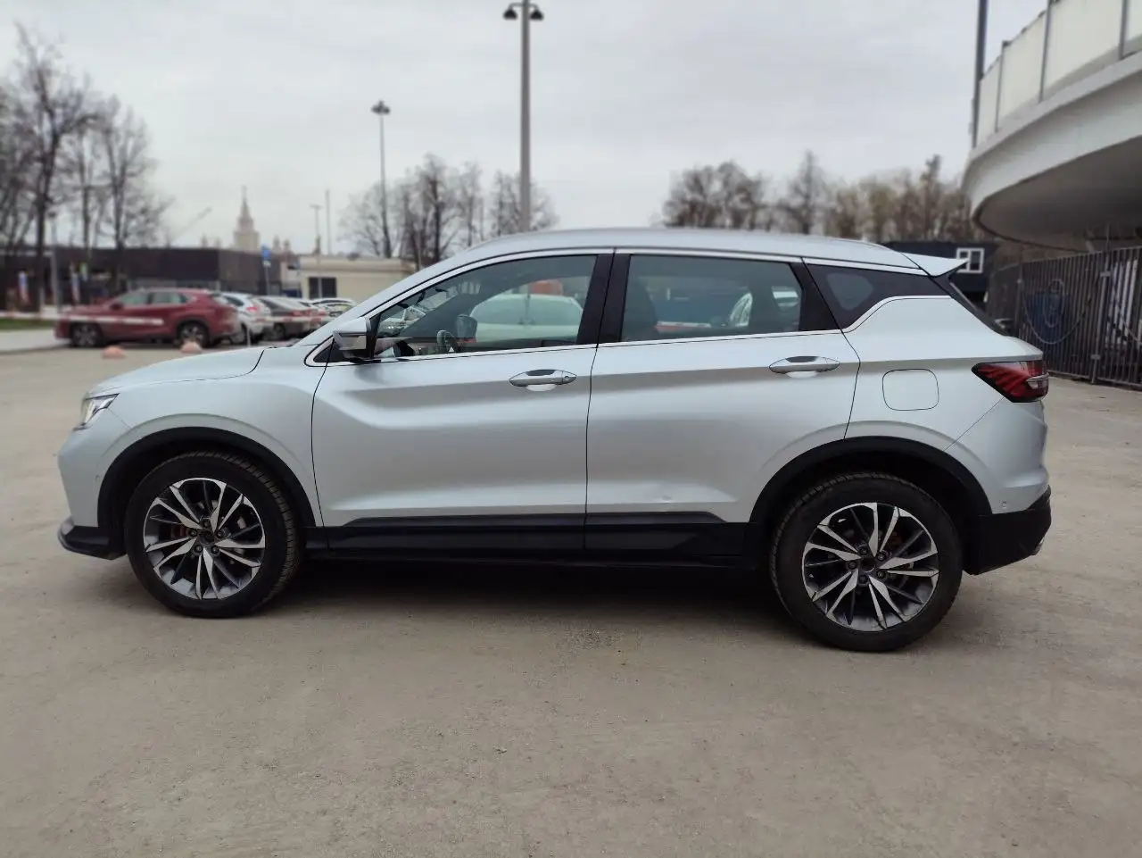 Geely Coolray 1 поколение 2022 - Легковые автомобили (Авто) в Москва