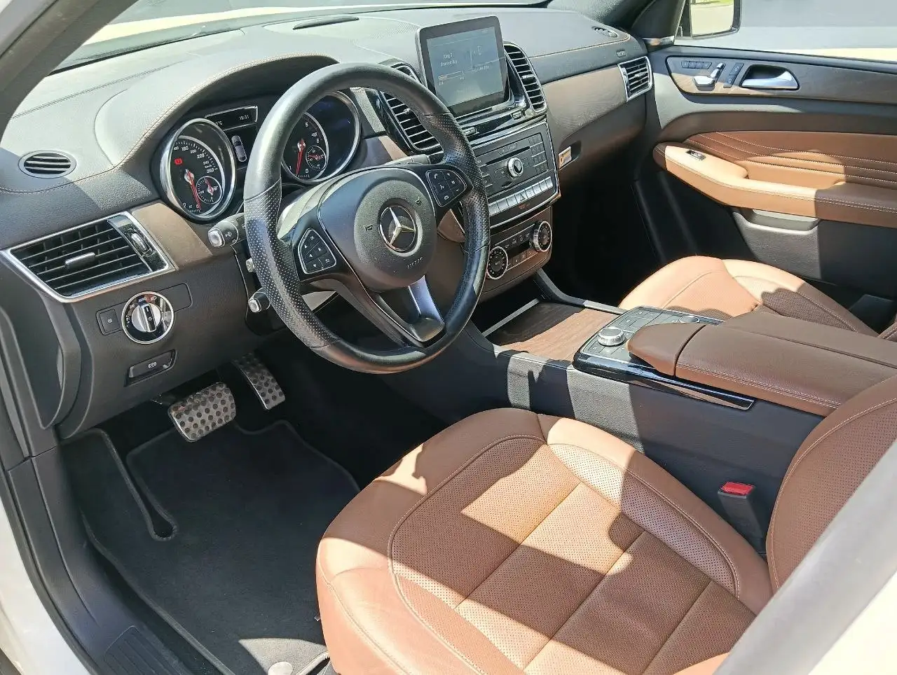 Продажа Mercedes Benz GLE 350 D 2017 - Легковые автомобили (Авто) в Ростов-на-Дону
