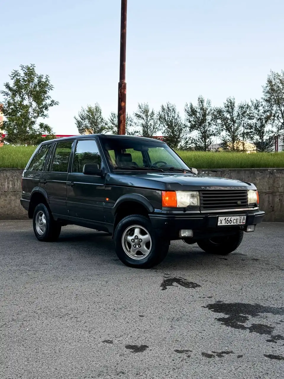 Range Rover 4.6 1997 года - Внедорожник (Авто) в Екатеринбург