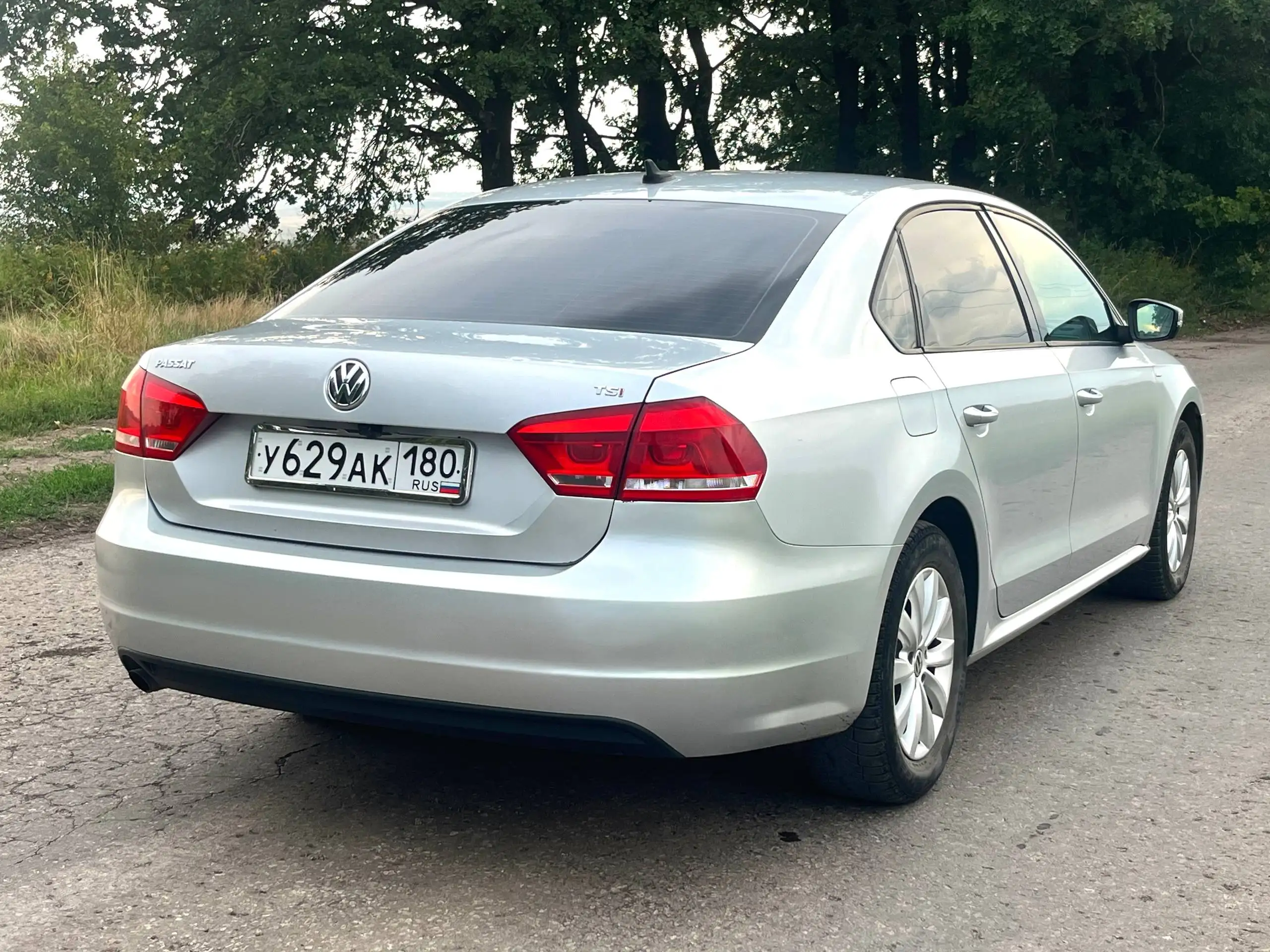 Volkswagen Passat Wolfsburg Edition 2014 - Легковые автомобили (Авто) в Неизвестно