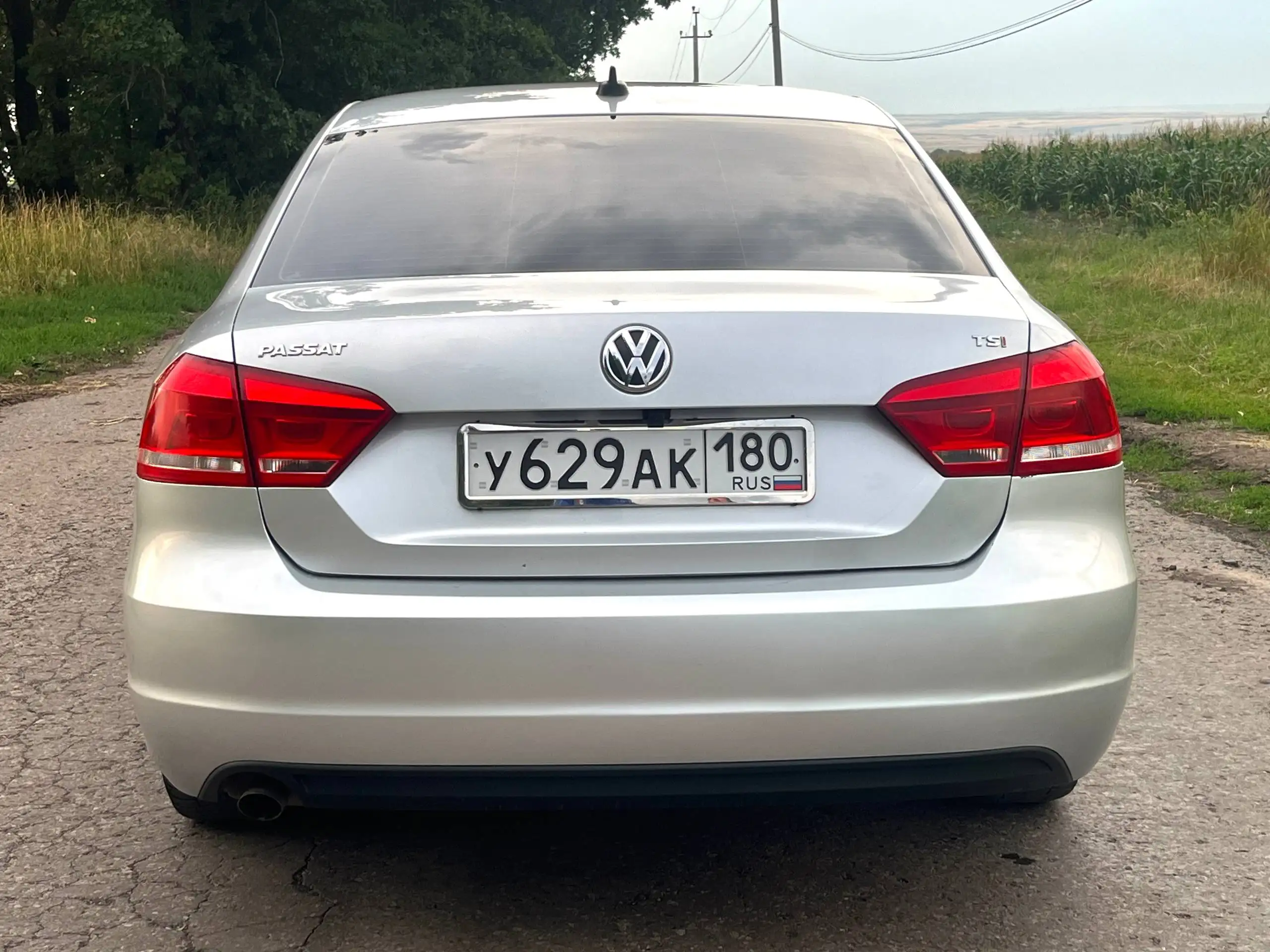 Volkswagen Passat Wolfsburg Edition 2014 - Легковые автомобили (Авто) в Неизвестно