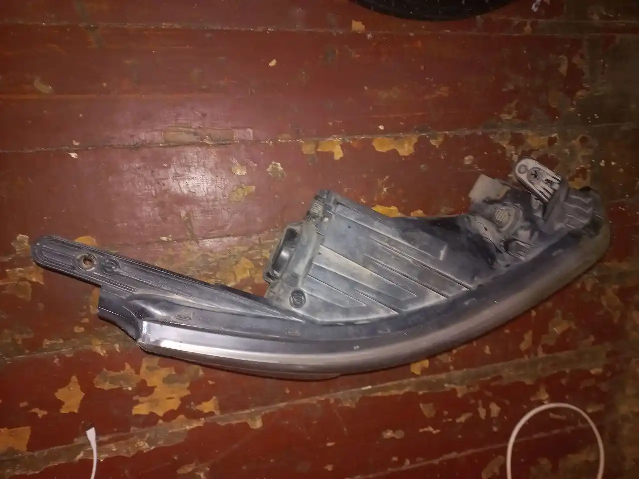 Фара правая Kia Rio 3 до рестайлинга