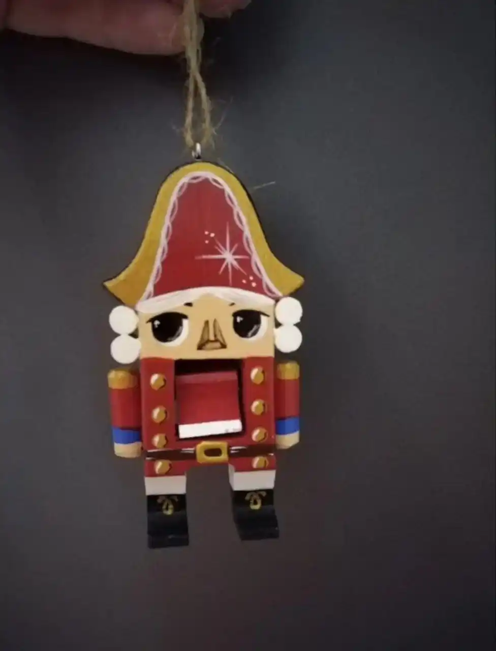 Щелкунчик на елку с лошадкой