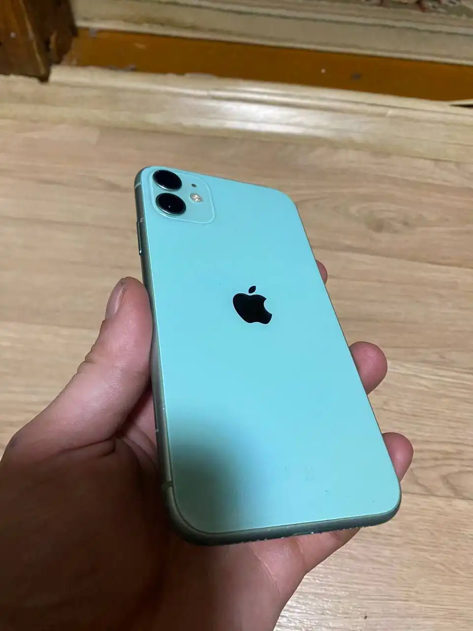 Продам 2 айфона 11 на 128гб