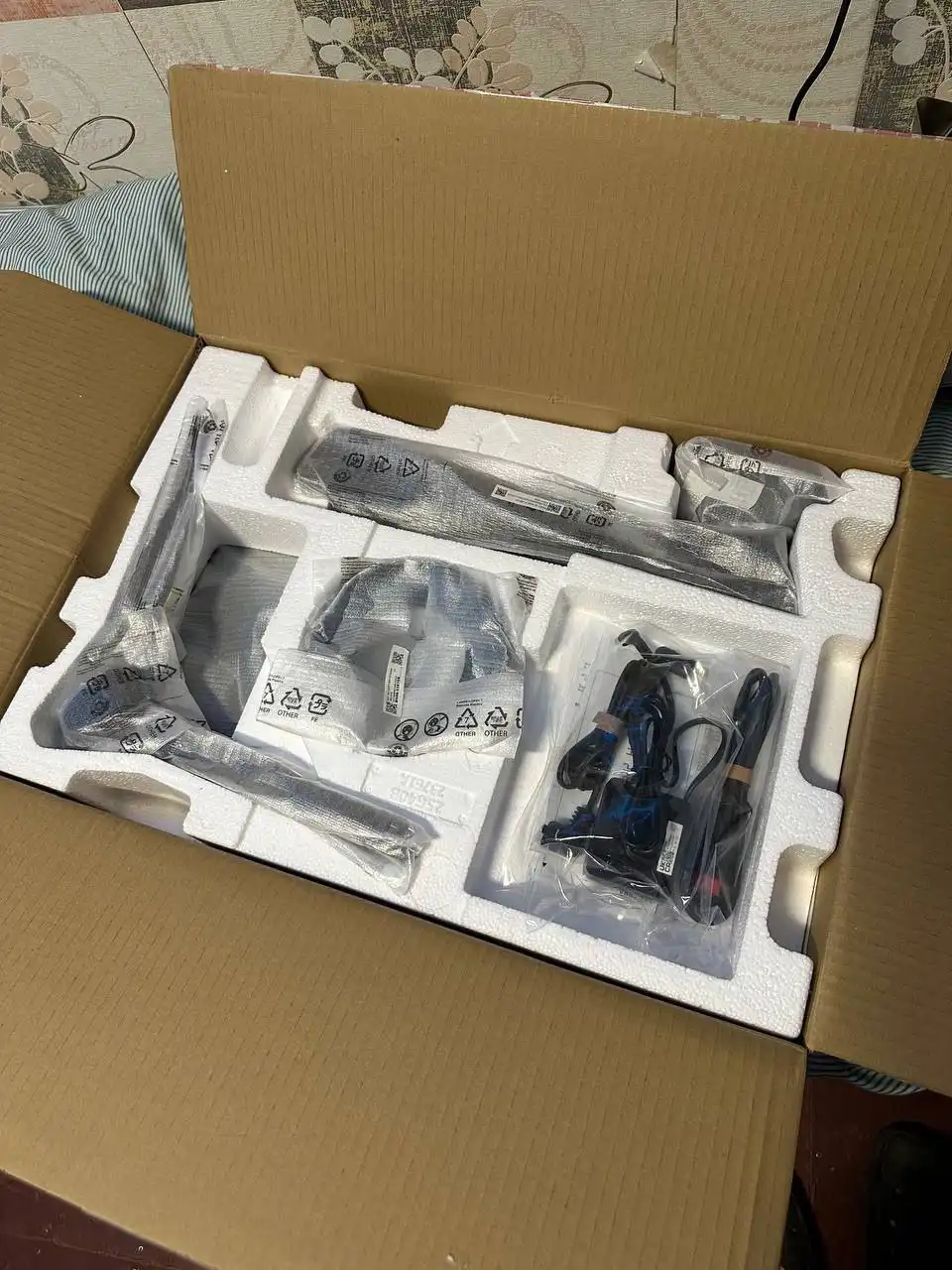 Игровой монитор Samsung Odyssey G4 25