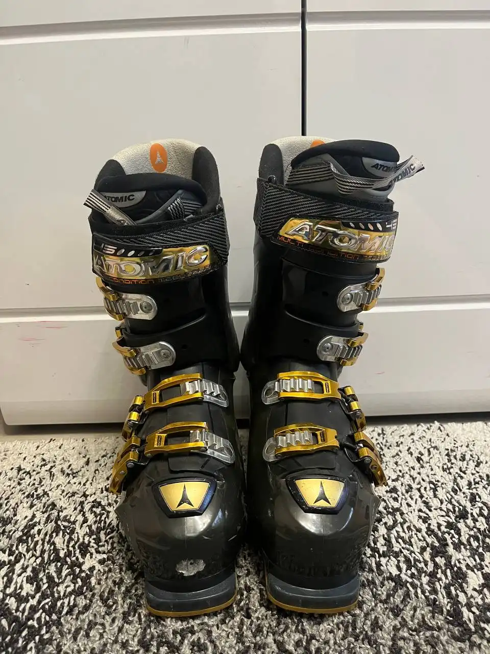 Горные ботинки Atomic