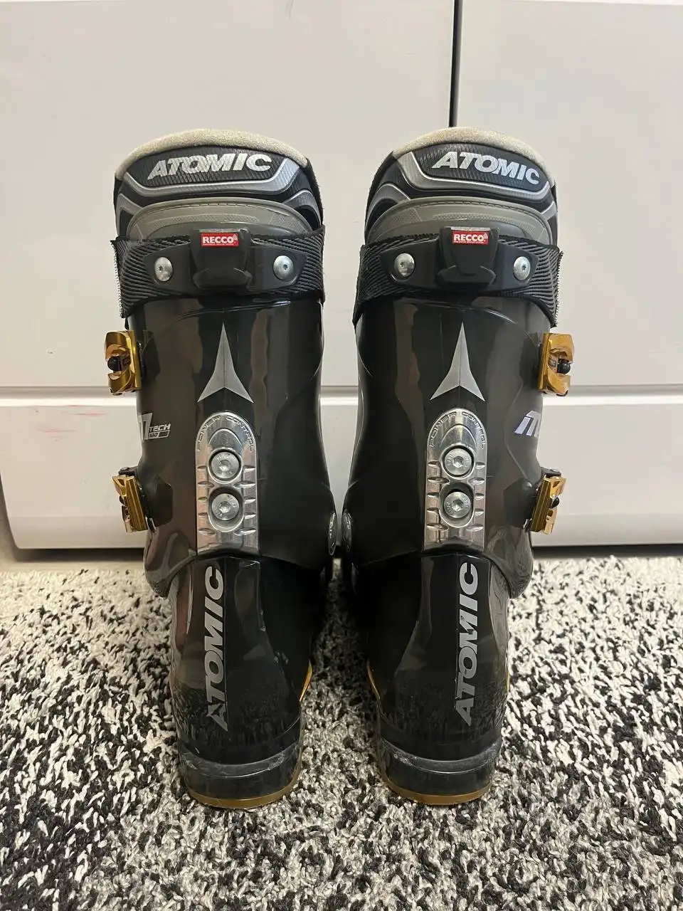 Горные ботинки Atomic