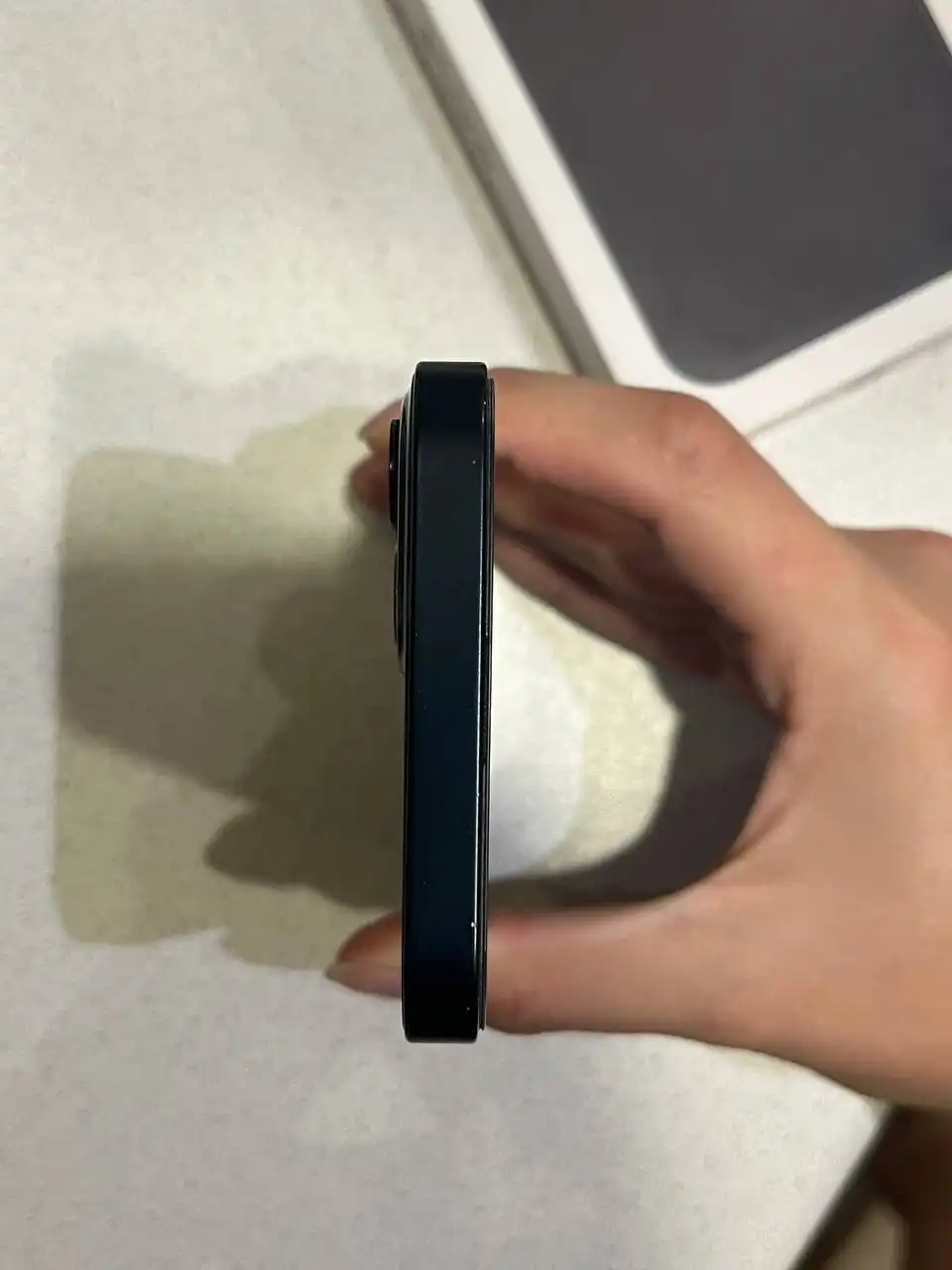 Продам iPhone 13 128 ГБ в идеальном состоянии