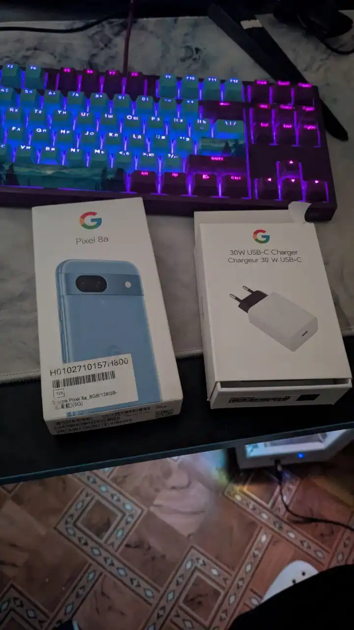 Продам новый телефон Google Pixel 8a