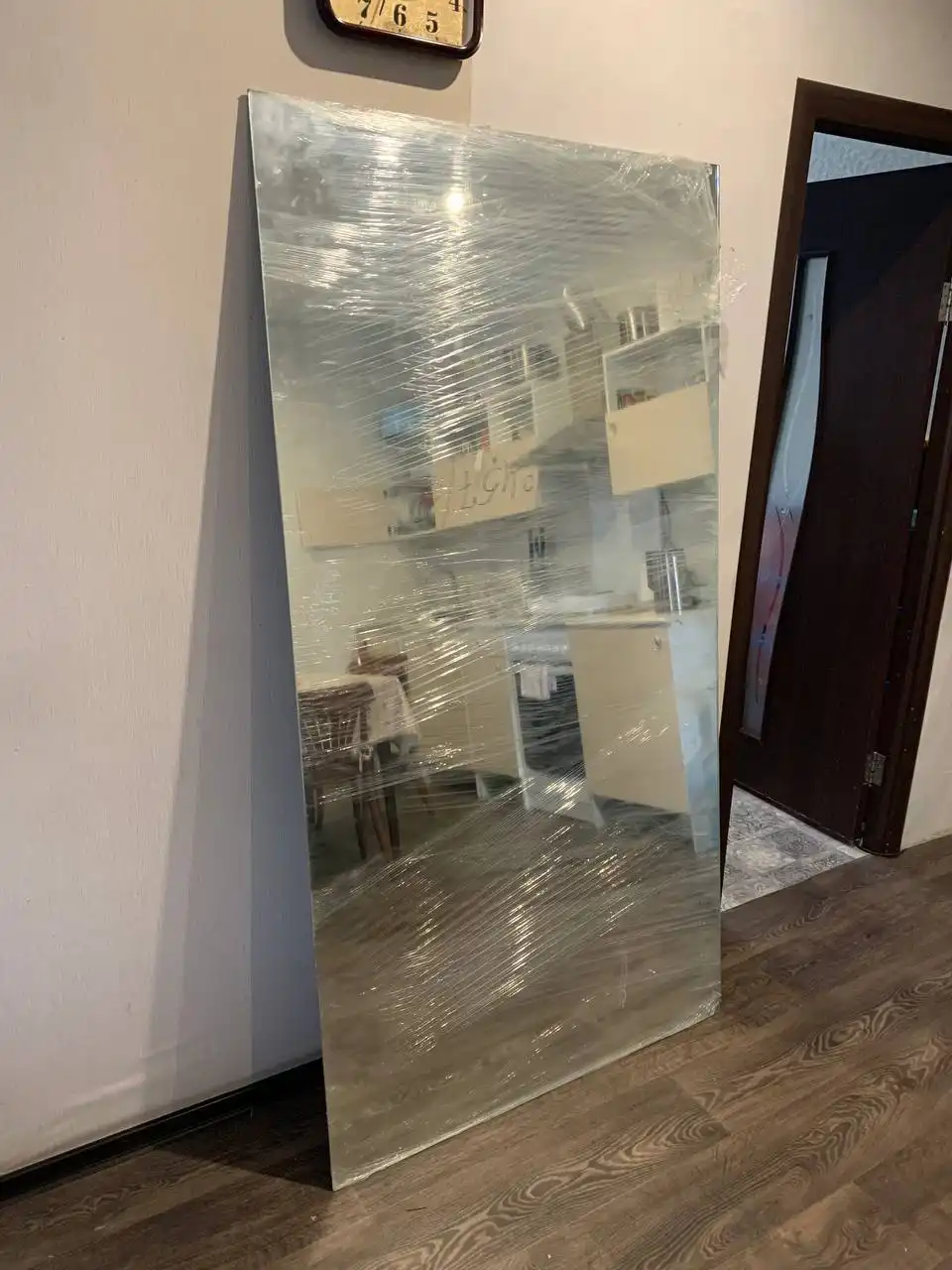 Продажа нового зеркала FLOTAL E