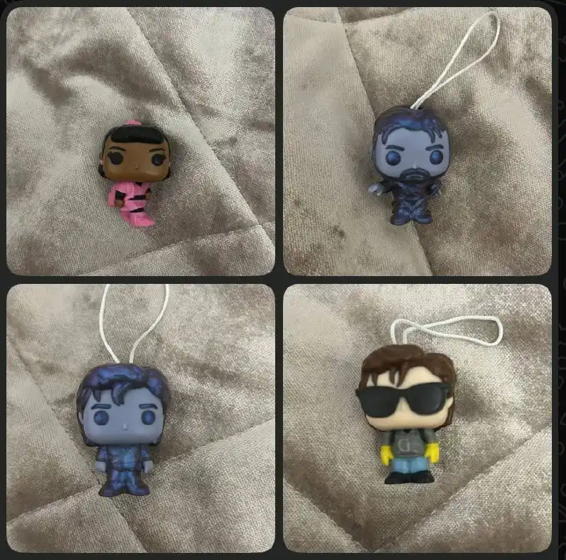 Продажа киндер Kinder Joy stranger things и игрушек-повторок