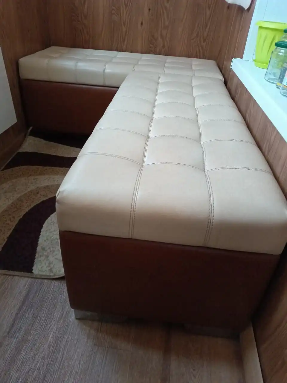 Продам банкетки-пуфики