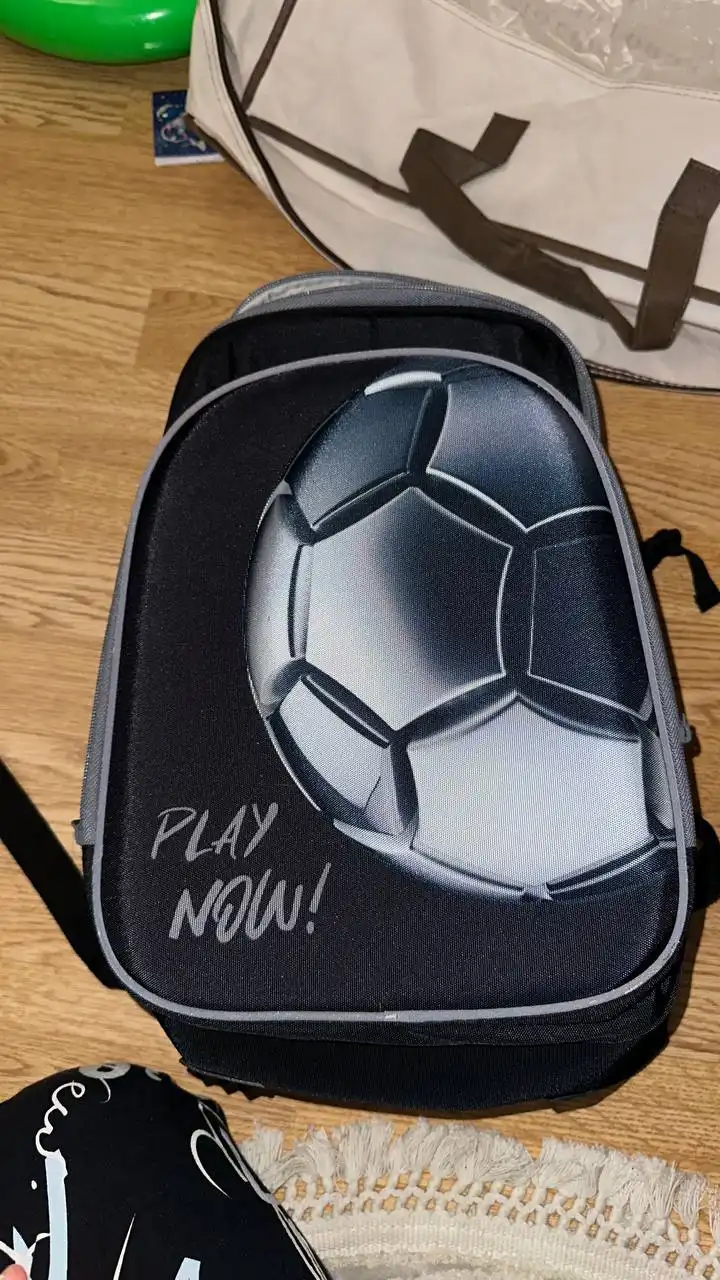 Продажа нового портфеля Brauberg