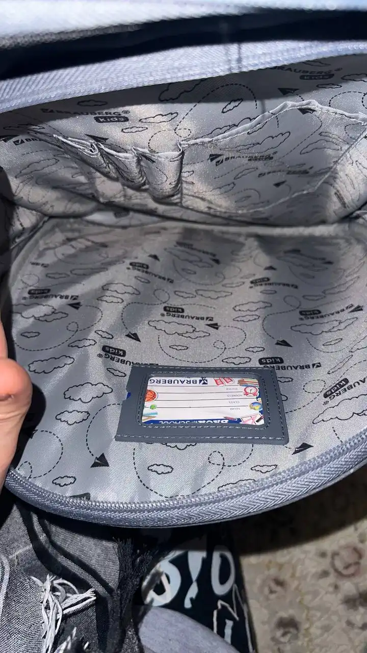 Продажа нового портфеля Brauberg