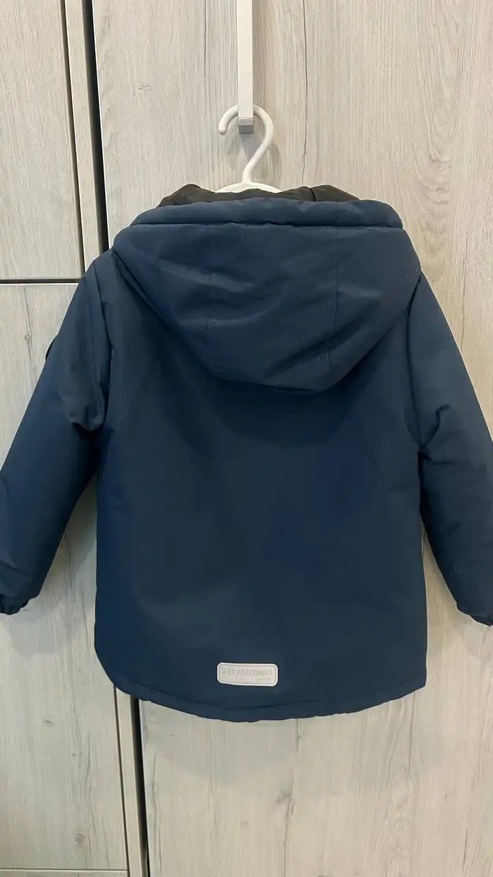 Куртка надета один раз