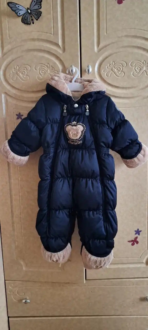 Продажа зимнего комбинезона для мальчика