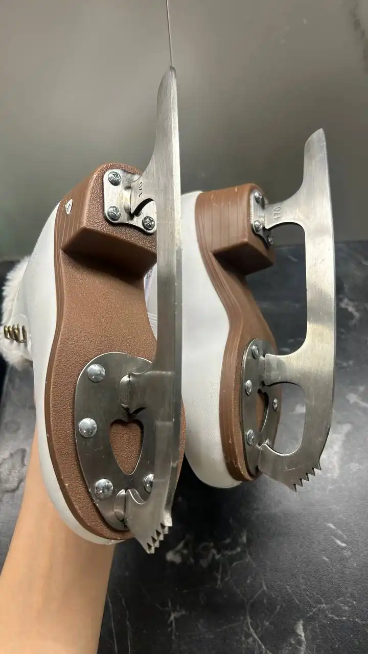 Туфли 28 размер, надеты один раз