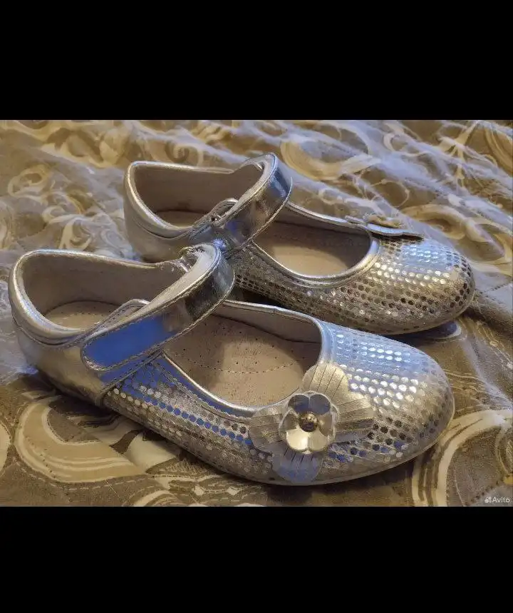 Детские праздничные туфли