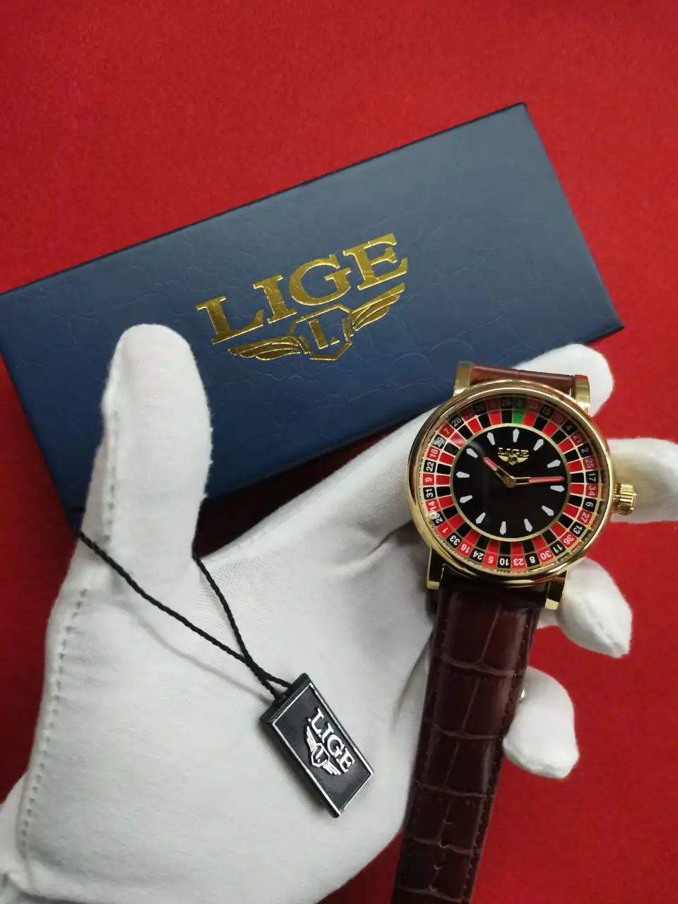 Мужские часы-рулетка в отличном состоянии