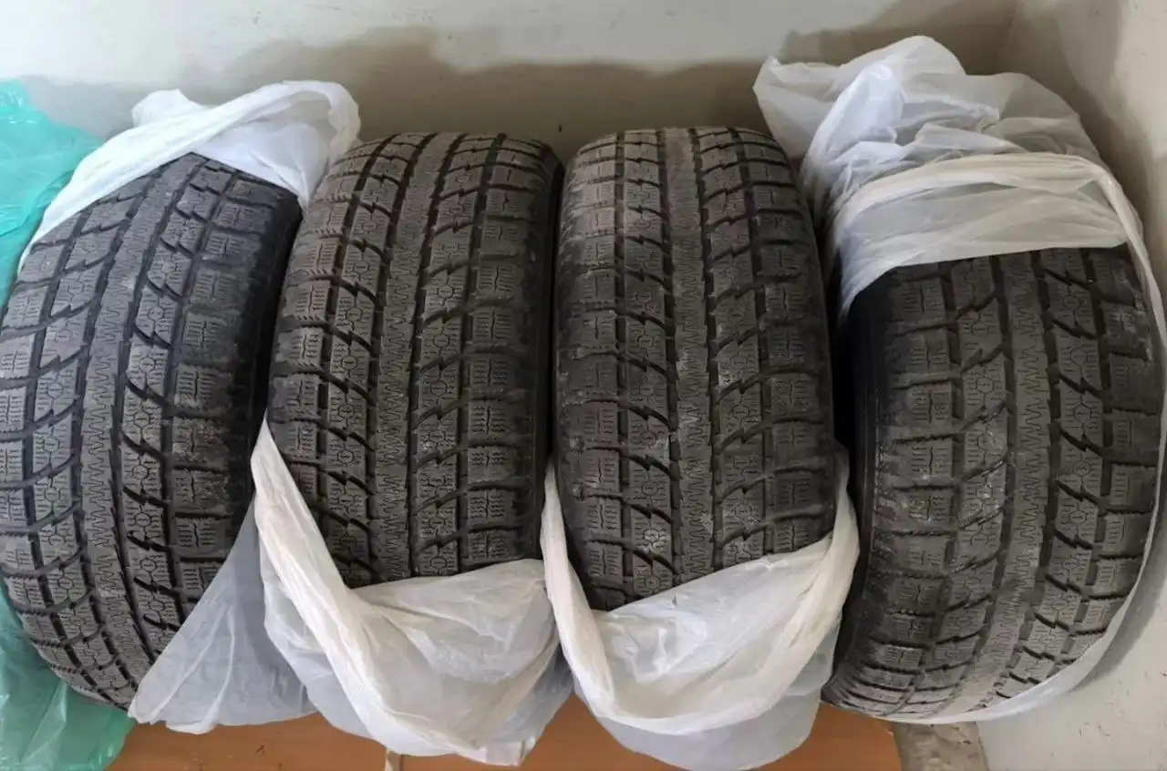 Продажа зимней резины TOYO R18